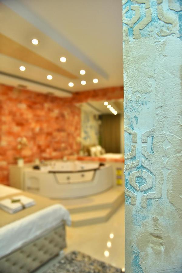 Design Apartment Premium Spa Lux: Dubai-Inspired Wellness Retreat Cuprija Exterior photo